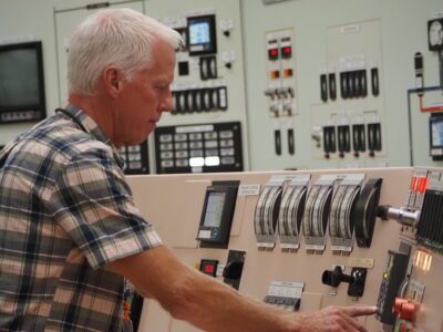 Palisades nuclear plant plans for a 2025 comeback, a 1st in the U.S. 
